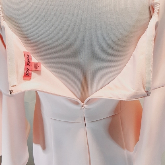 Betsey Johnson Bodycon Flared Long Sleeved Dress 8 - Picture 6 of 8